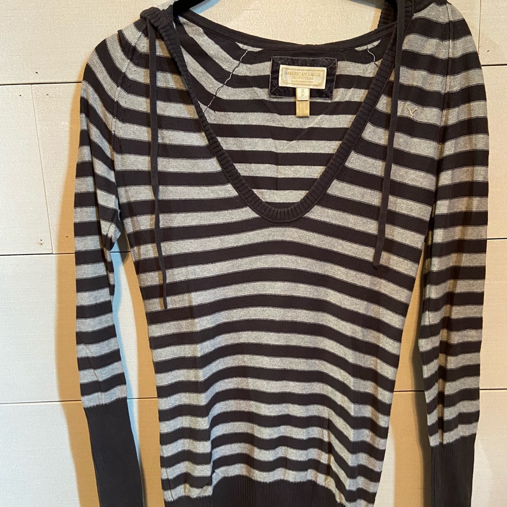 Vintage American Eagle Sweater Size Small